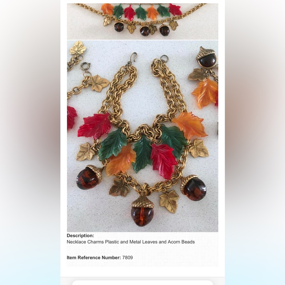 2 RARE 🍁 Juliana (D&E) BAKELITE acorn leaves Les Bernard necklace confirmed - Picture 8 of 11